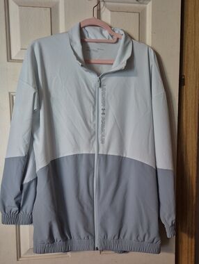 Under Armour Unisex Two-Tone Light Blue and Gray Lightweight Jacket